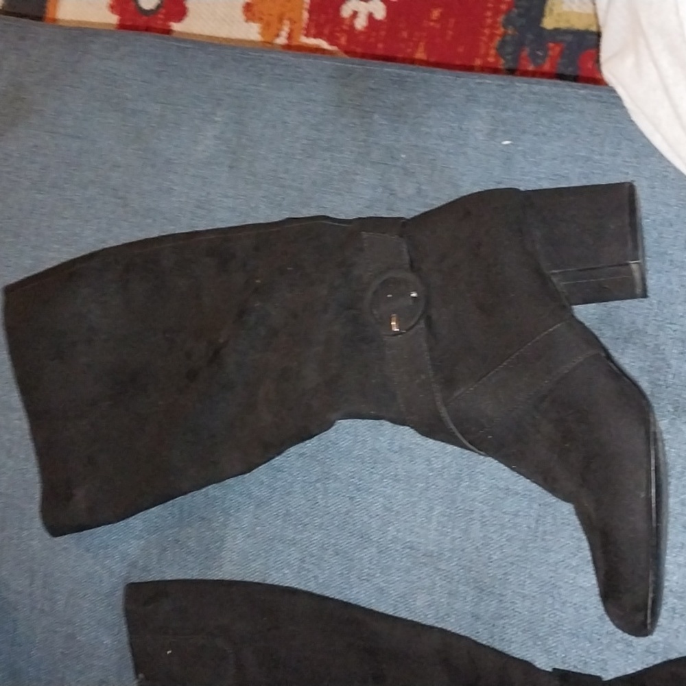 Black suede boots